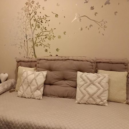 Au Petit Nid Froissart Bed and Breakfast Chimay Εξωτερικό φωτογραφία