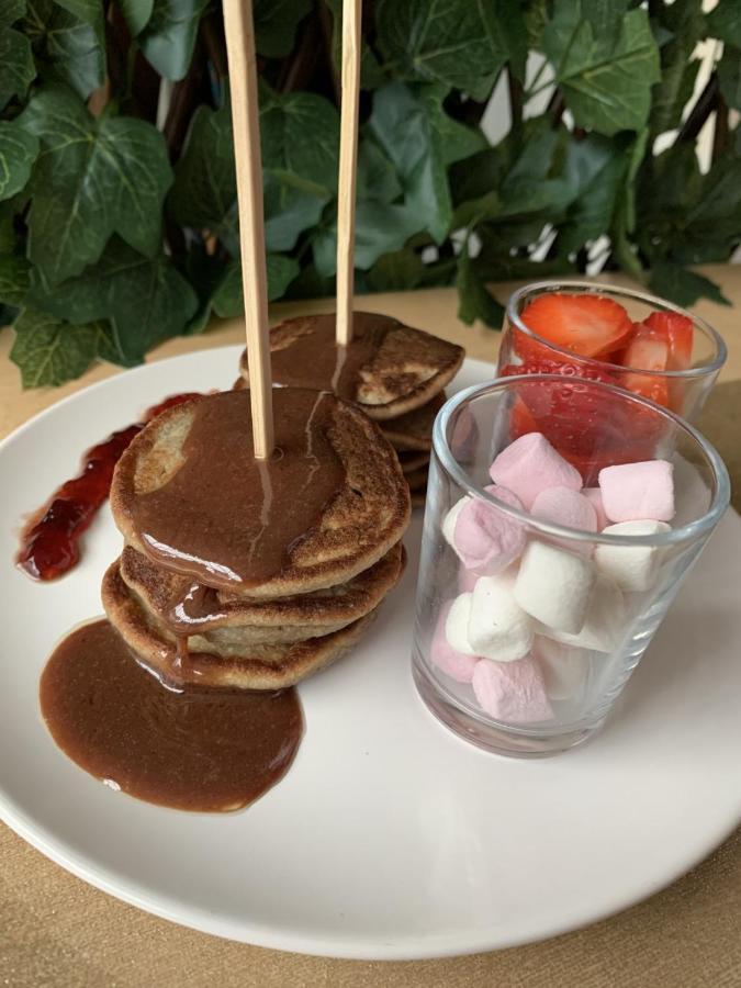 Au Petit Nid Froissart Bed and Breakfast Chimay Εξωτερικό φωτογραφία